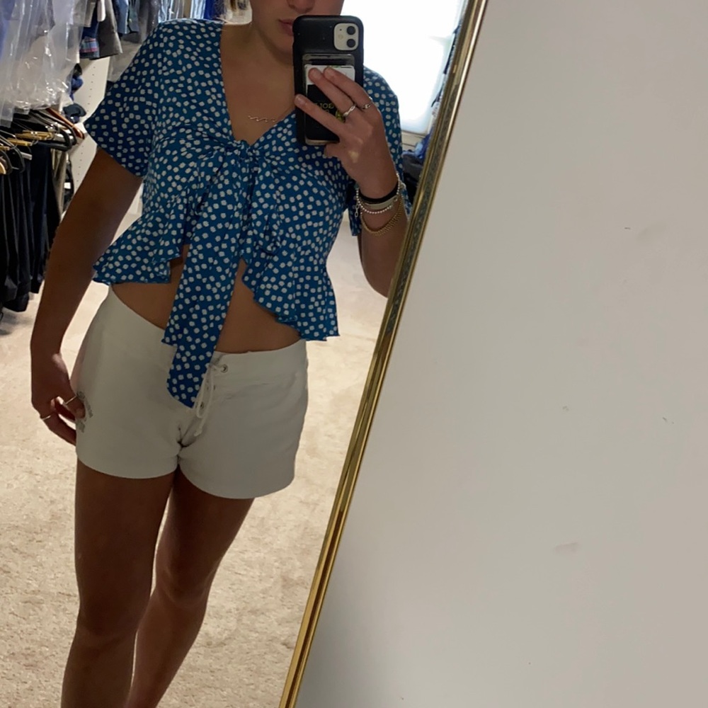 Cropped floral shirt